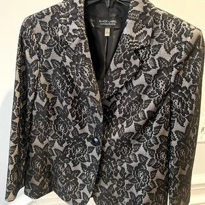 NWT Black Label by Evan Picone Black/Nude Suit Jacket